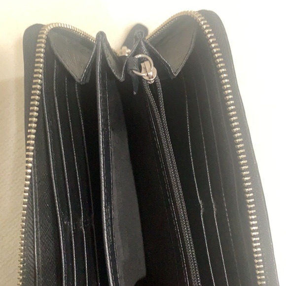 Coach Legacy Signature Slim Zip Wallet - Picture 9 of 12